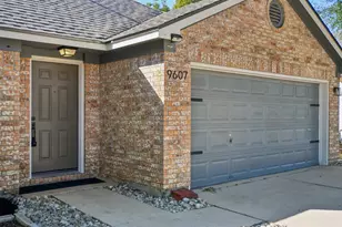 9607 Copper Creek Dr, Austin, TX 78729 - Photo 4