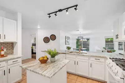 9607 Copper Creek Drive, Austin, TX 78729 - Photo 18