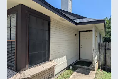 1204 Greenbriar Loop, Round Rock, TX 78664 - Photo 4