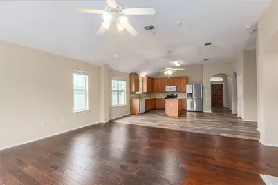 116 Amberwood Court, Kyle, TX 78640 - Photo 10