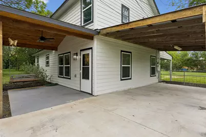 1909 S Pine Street, Georgetown, TX 78626 - Photo 4