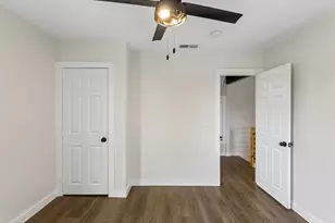 1909 S Pine St, Georgetown, TX 78626 - Photo 24