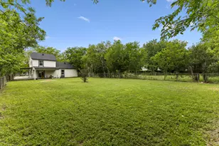 1909 S Pine St, Georgetown, TX 78626 - Photo 28