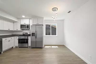 902 Hillside Oaks Drive, Austin, TX 78745 - Photo 6