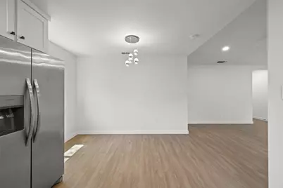 902 Hillside Oaks Drive, Austin, TX 78745 - Photo 10