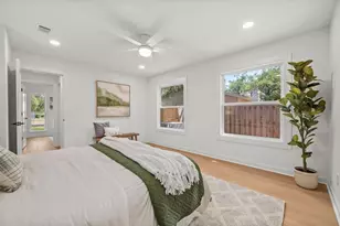 2307 Mimosa Dr, Austin, TX 78745 - Photo 14