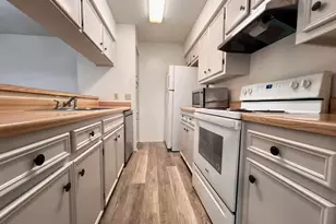 10616 Mellow Meadows, Austin, TX 78750 - Photo 2