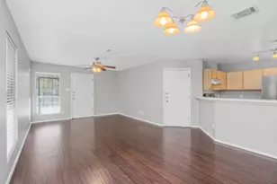 7228 Aldea Dr, Austin, TX 78745 - Photo 4