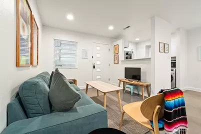 807 Blanco Street #204, Austin, TX 78703 - Photo 4