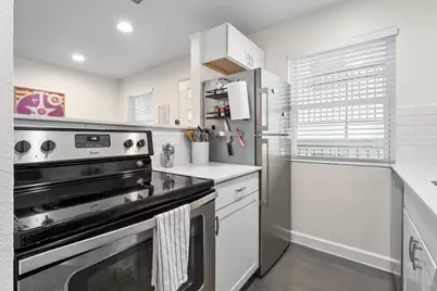 807 Blanco Street #204, Austin, TX 78703 - Photo 6
