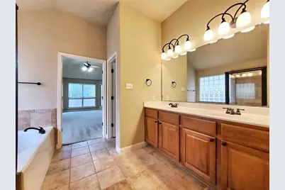 2506 Mancuso Bend, Cedar Park, TX 78613 - Photo 24