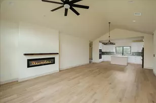 114 Rolling Hill Dr, Horseshoe Bay, TX 78657 - Photo 12