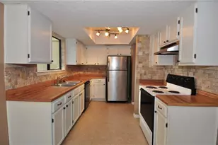 13405 Saddlebrook Trail, Austin, TX 78729 - Photo 8