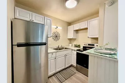 1000 W 26th Street #107, Austin, TX 78705 - Photo 10