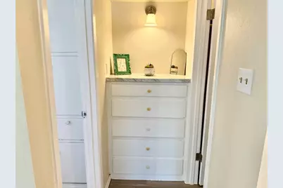 1000 W 26th Street #107, Austin, TX 78705 - Photo 20