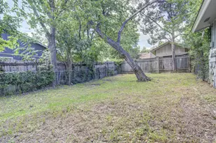 819 Sirocco Dr, Austin, TX 78745 - Photo 20
