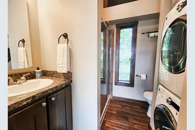 300 Park Avenue, Staples, TX 78670 - Photo 20