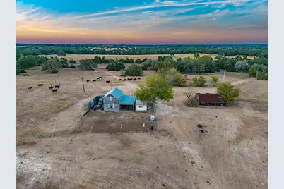 5325 E Blaschke Road, Schulenburg, TX 78956 - Photo 14