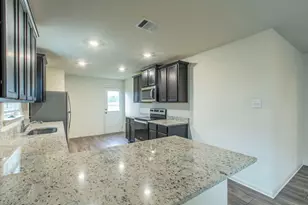 136 Allington Cir, Jarrell, TX 76537 - Photo 6