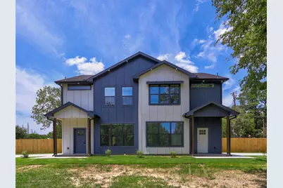 230 Brown St #B, Elgin, TX 78621 - Photo 2