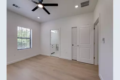 230 Brown St #B, Elgin, TX 78621 - Photo 18