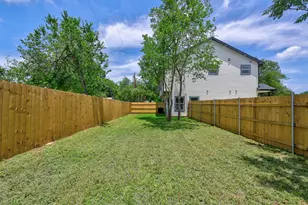 230 Brown St, Elgin, TX 78621 - Photo 24