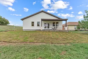 344 Colovista Pkwy, Bastrop, TX 78602 - Photo 32