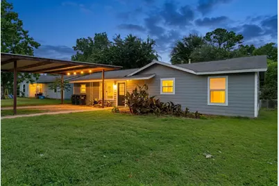 720 Dyer Street, Rockdale, TX 76567 - Photo 1