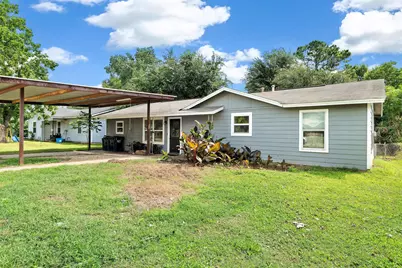 720 Dyer Street, Rockdale, TX 76567 - Photo 2