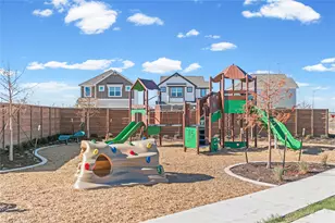 124 Desert Hare Dr, Jarrell, TX 76537 - Photo 10