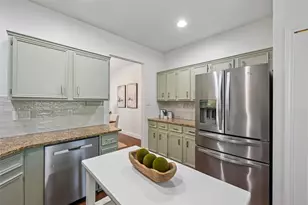 6305 Leatherwood Cove, Austin, TX 78759 - Photo 14