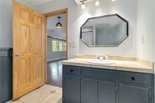 180 Ironstone Rd, Smithville, TX 78957 - Photo 10