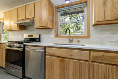 180 Ironstone Road, Smithville, TX 78957 - Photo 30