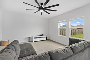 308 Shiro Dr, Kyle, TX 78640 - Photo 4