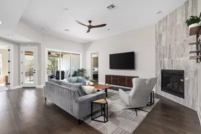 829 Pink Granite Boulevard, Dripping Springs, TX 78620 - Photo 4