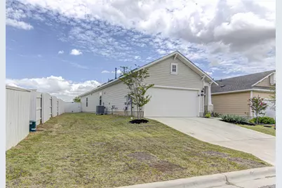 156 Tillage Road, Elgin, TX 78621 - Photo 2