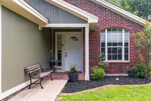 2147 Jasmine Path, Round Rock, TX 78664 - Photo 2