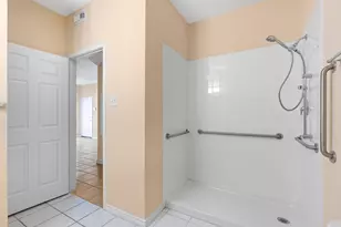 2450 Wickersham Ln, Austin, TX 78741 - Photo 10