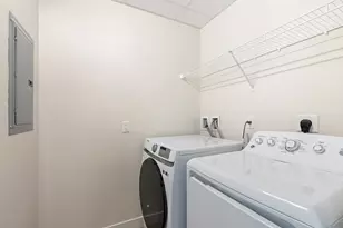 44 East Ave, Austin, TX 78701 - Photo 16