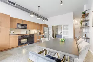 2124 E 6th Street E, Austin, TX 78702 - Photo 6