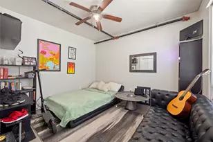 201 W 31st St, Austin, TX 78705 - Photo 6