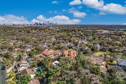 2006 Wychwood Drive, Austin, TX 78746 - Photo 36