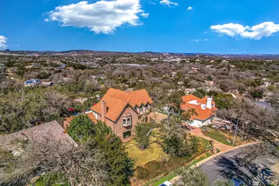 2006 Wychwood Drive, Austin, TX 78746 - Photo 34