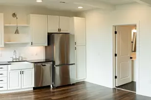 4704 Sunset Trail, Austin, TX 78745 - Photo 10