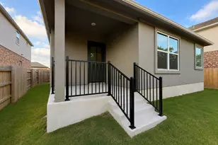 162 Cibolo Creek Loop, Bastrop, TX 78602 - Photo 16