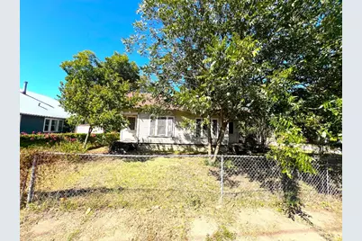 525 Washburn Street, Taylor, TX 76574 - Photo 4