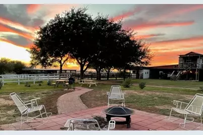 1281 Post Oak Point Road, New Ulm, TX 78950 - Photo 12