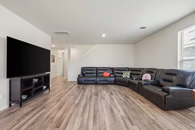 225 Gunther Way, Taylor, TX 76574 - Photo 10