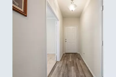 225 Gunther Way, Taylor, TX 76574 - Photo 4