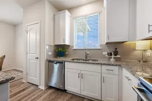 225 Gunther Way, Taylor, TX 76574 - Photo 18